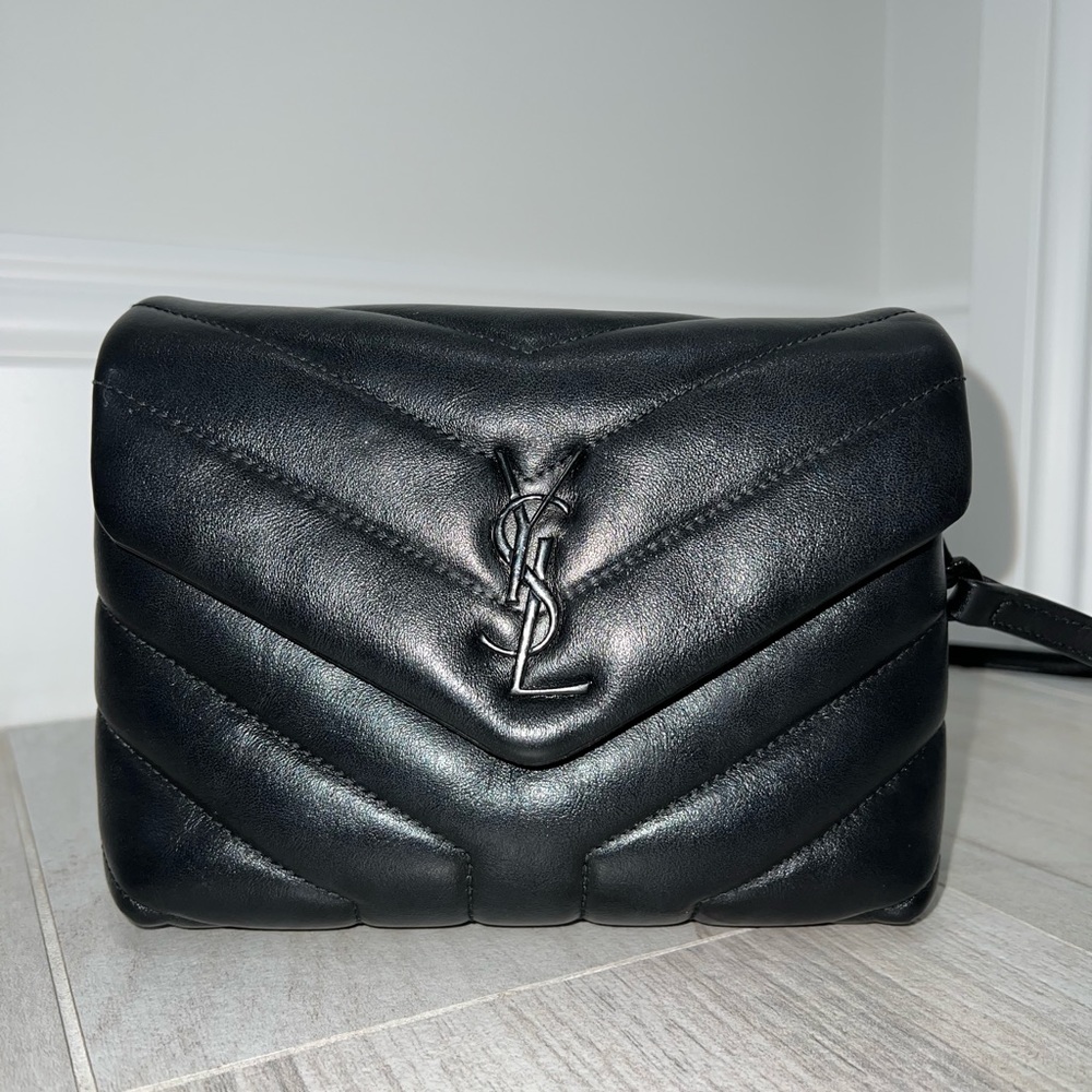 Black Saint Laurent Loulou Matelassé Leather Shoulder Bag
